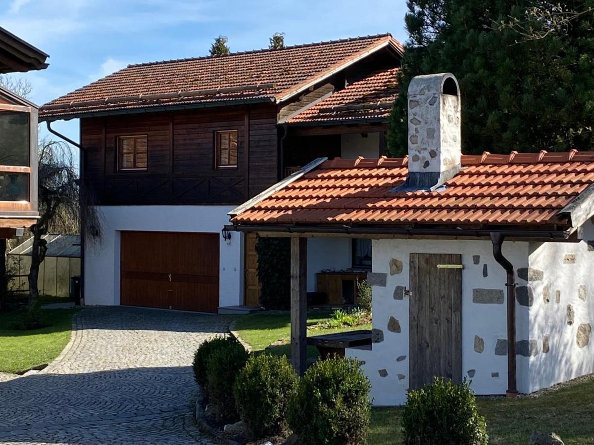 Ferienwohnung Hofleben Reiner Neukirchen vorm Wald Exterior foto